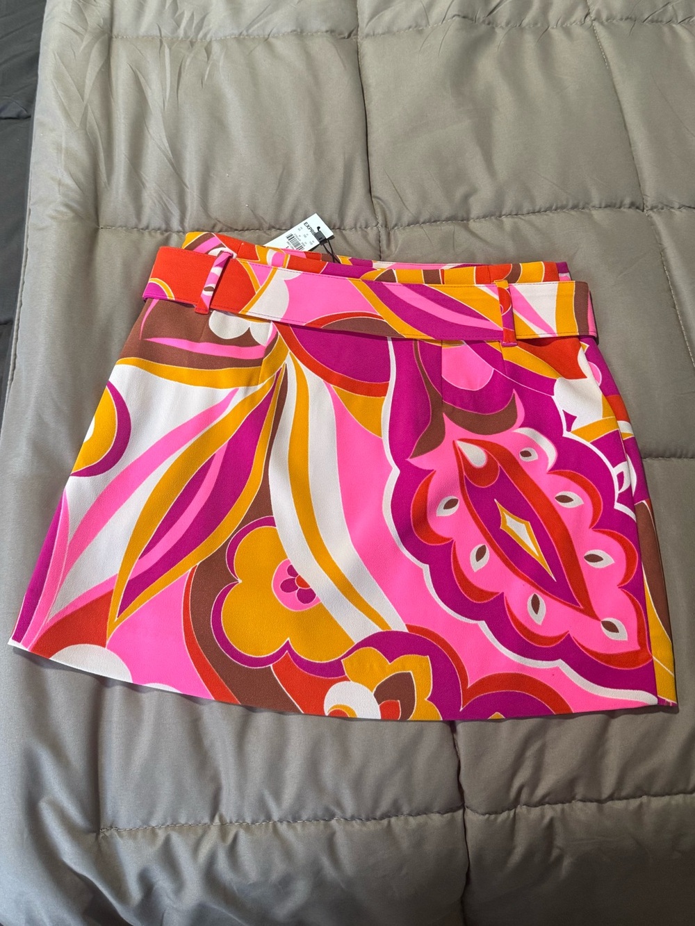 NWT Express Mini Skirt - Picture 3 of 3
